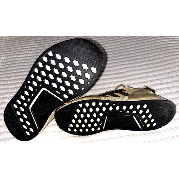 Adidas Men’s NMD R1 V2 Mesa Core Beige Sneakers Size 7.5 Lace Up Knit Running - Picture 6 of 7